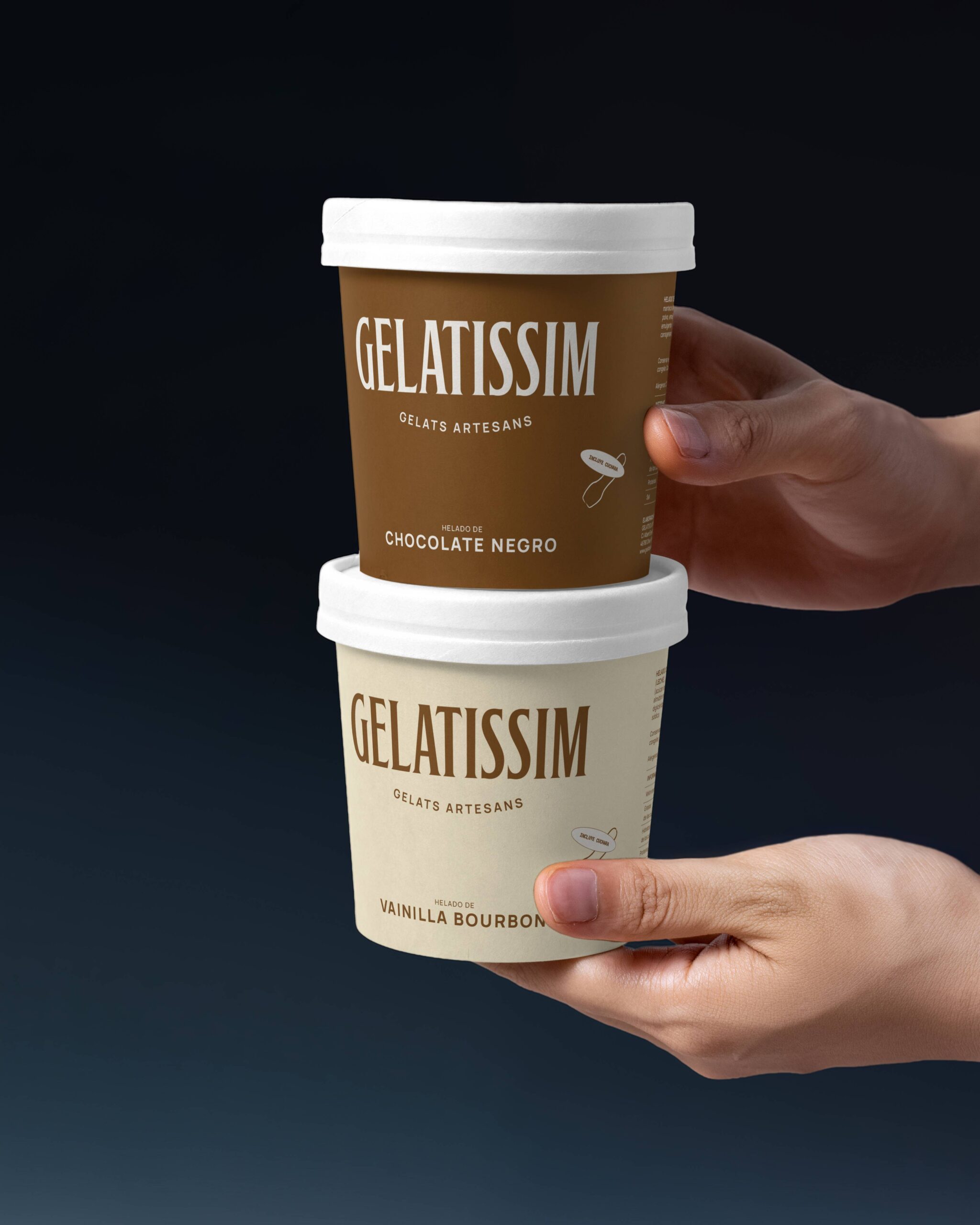 Envases de helado Gelatissim con diseño minimalista y tipografía elegante, desarrollados para una marca de helados artesanos contemporánea.
